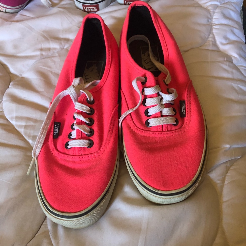Vans 8 like new